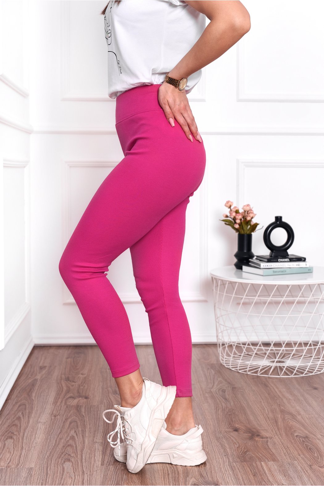 LEGGINSY DAMSKIE PRĄŻKOWANE LEA