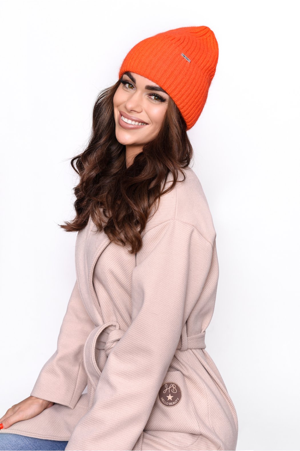 CZAPKA DAMSKA Z WYWINIĘCIEM P031