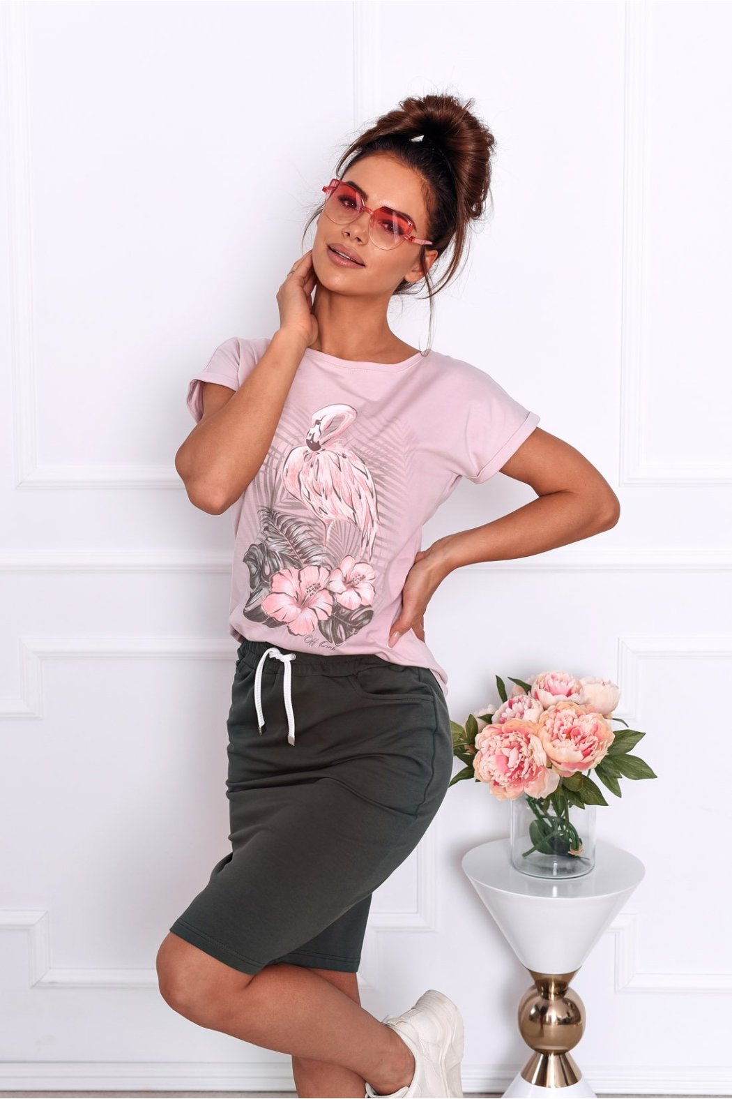 T-SHIRT DAMSKI Z NADRUKIEM...