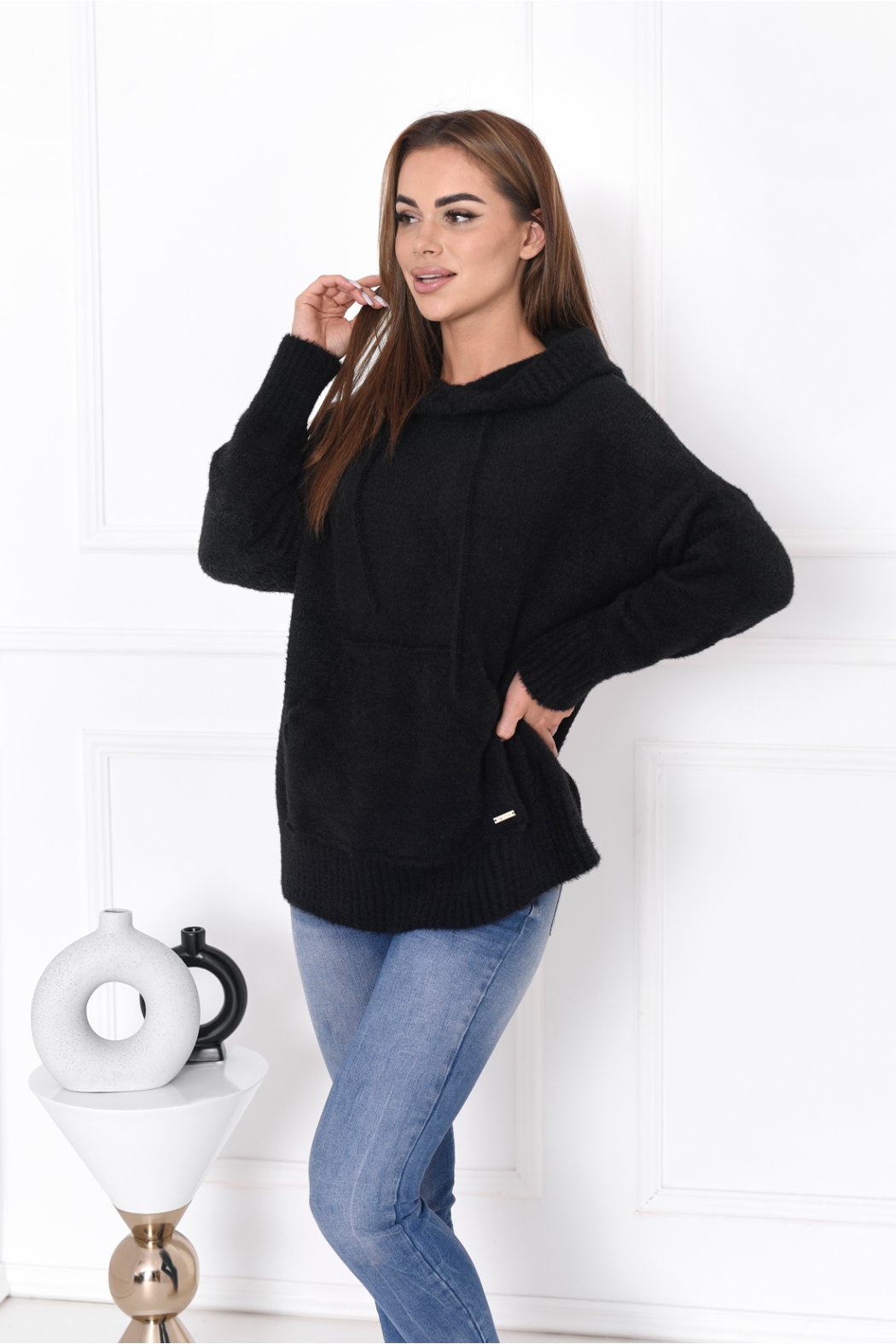 SWETER DAMSKI OVERSIZE Z KAPTUREM MILA