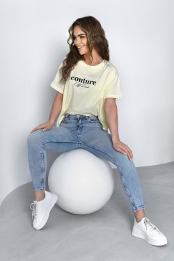 BAWEŁNIANY BASICOWY T-SHIRT DAMSKI OVERSIZE Z KRÓTKIM RĘKAWEM COUTURE