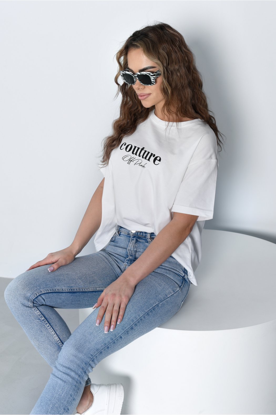 BAWEŁNIANY BASICOWY T-SHIRT...