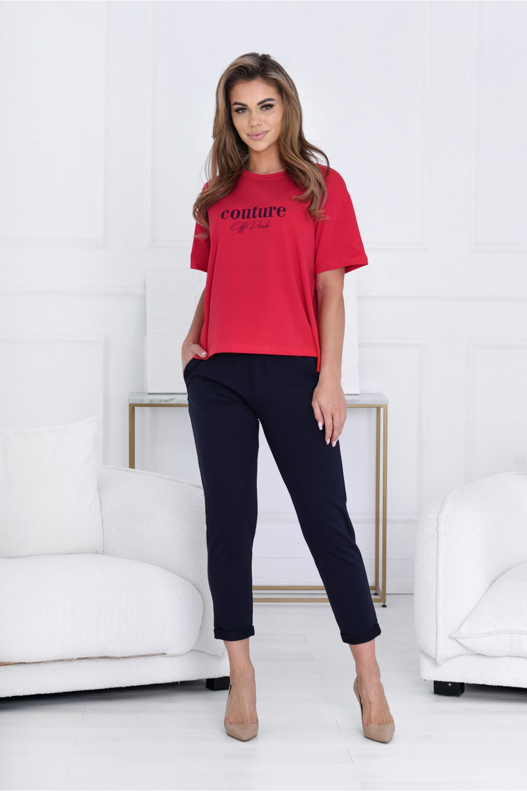 BAWEŁNIANY BASICOWY T-SHIRT DAMSKI OVERSIZE Z KRÓTKIM RĘKAWEM COUTURE