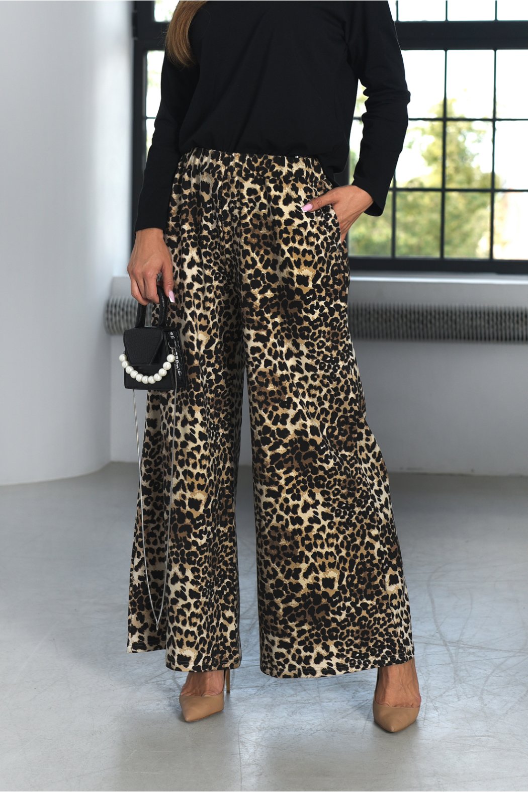 SPODNIE DAMSKIE Z SZEROKIMI...