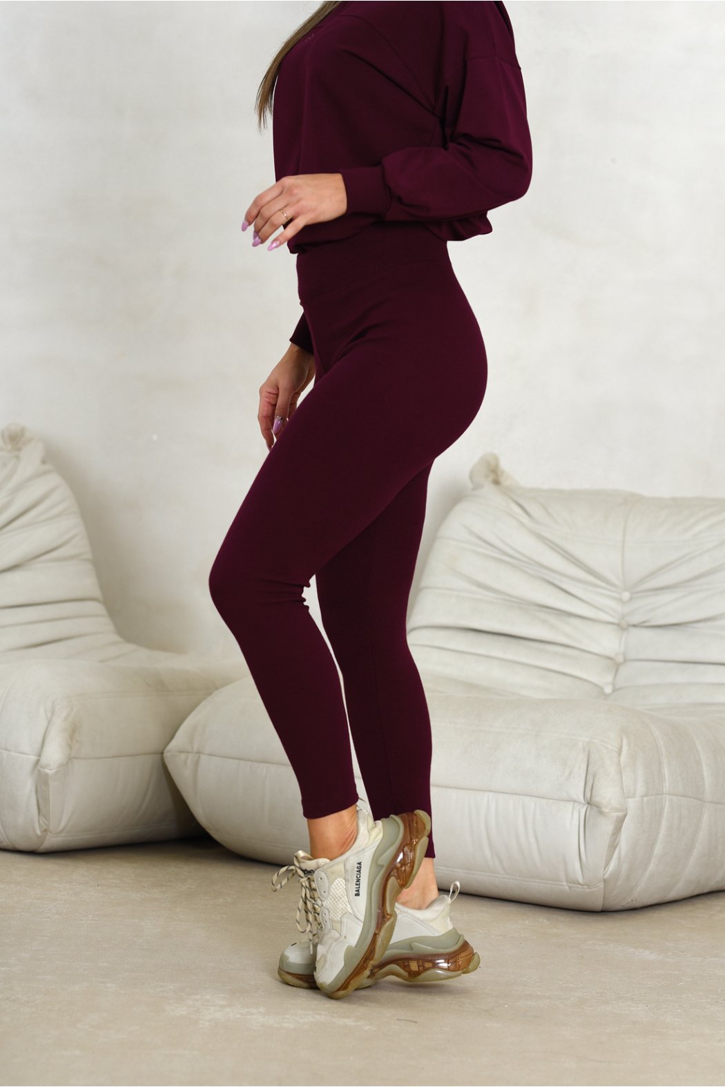 LEGGINSY DAMSKIE PRĄŻKOWANE...