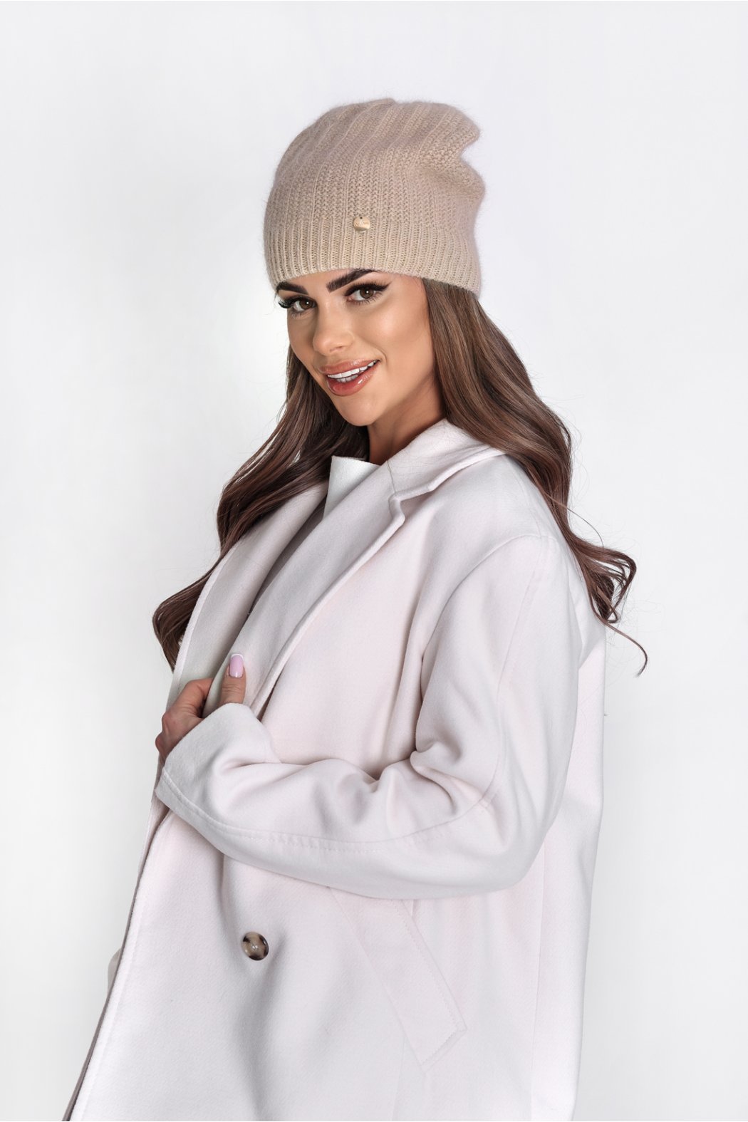 CZAPKA DAMSKA P072 - Puder