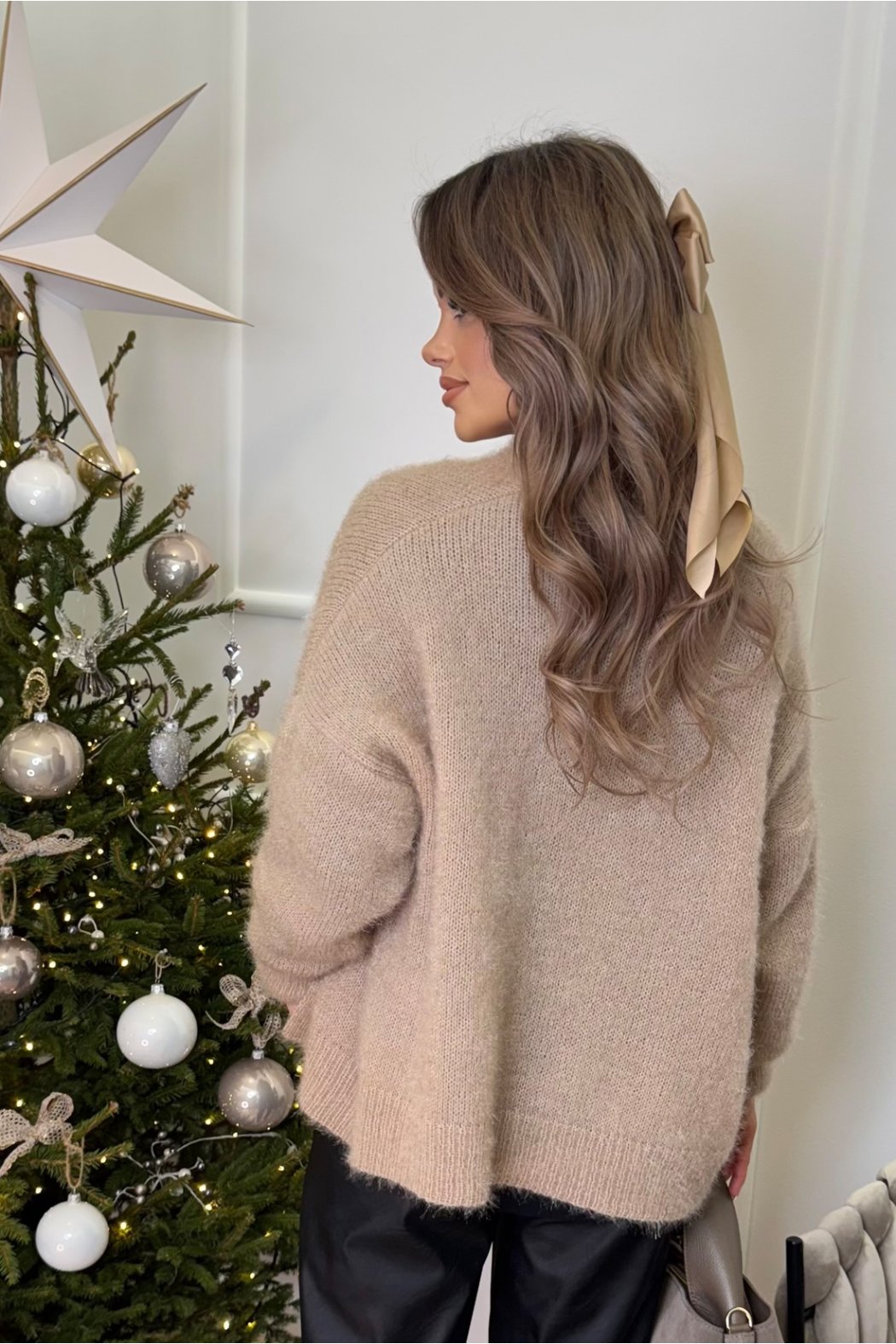 KRÓTKI KARDIGAN DAMSKI BEZ ZAPIĘCIA - VIOLET