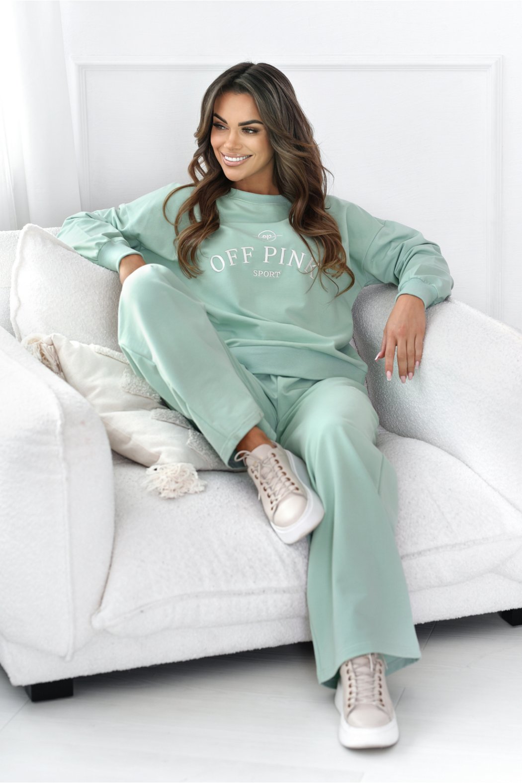 SPODNIE DAMSKIE Z SZEROKIMI...