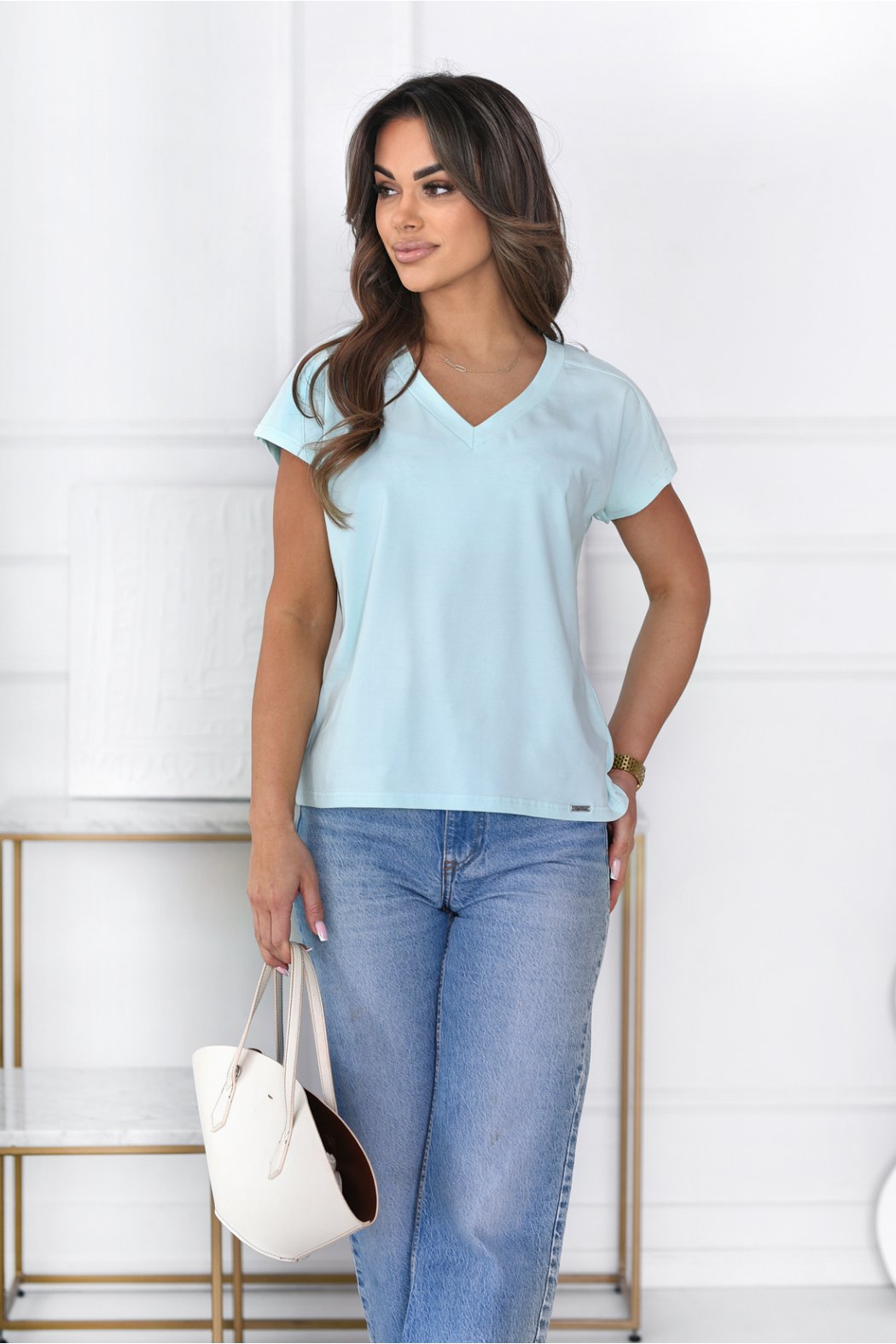 BLUZKA DAMSKA Z KRÓTKIM...