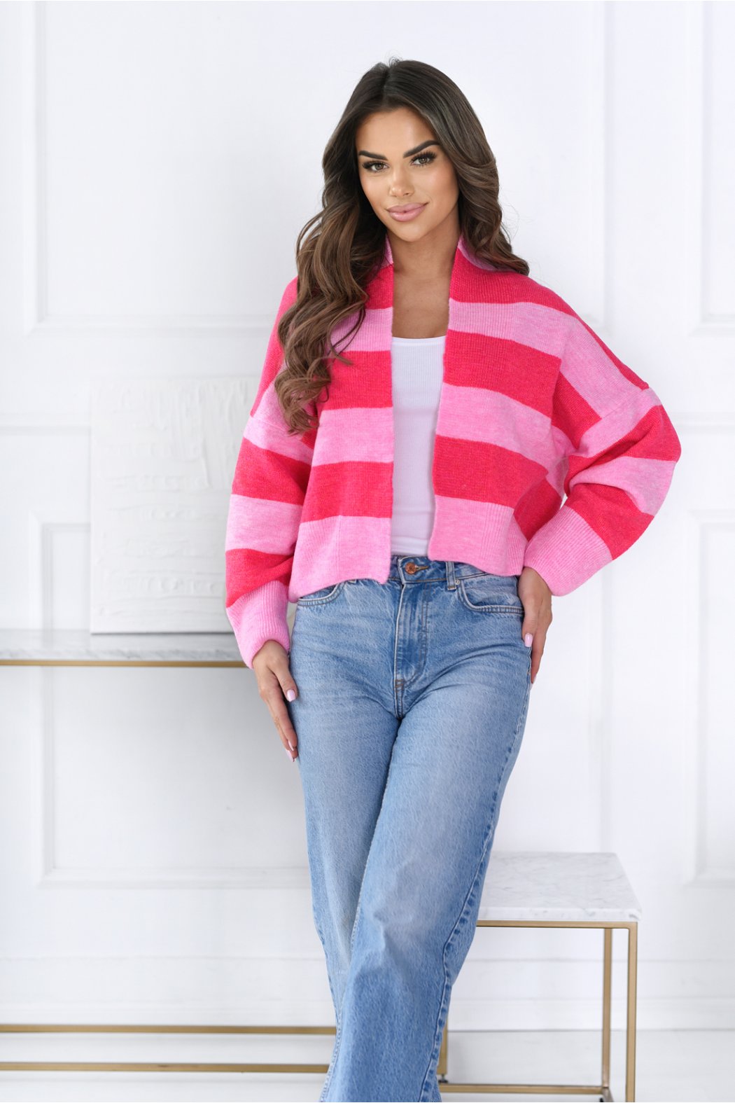 KRÓTKI KARDIGAN DAMSKI BEZ...