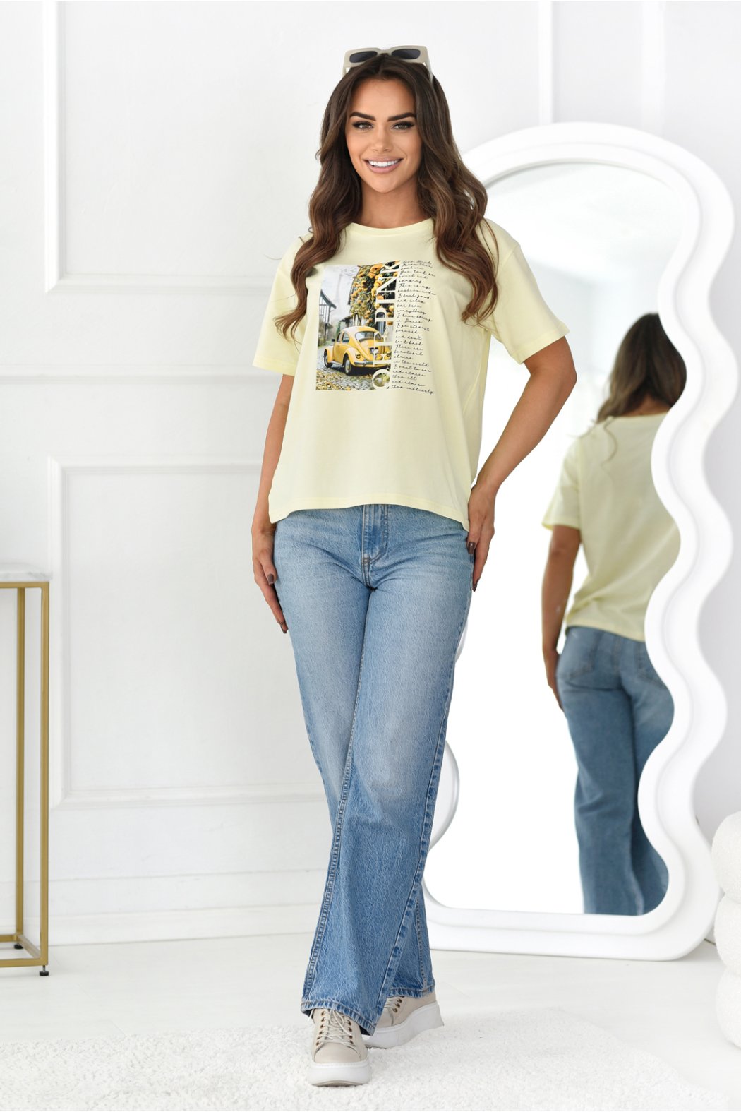 T-SHIRT DAMSKI Z NADRUKIEM - BON VOYAGE