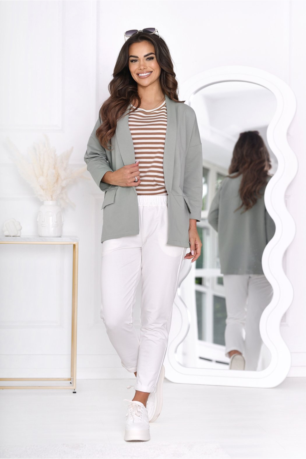 DAMSKA BAWEŁNIANA NARZUTKA BLEZER Z KIESZENIAMI MOLLY