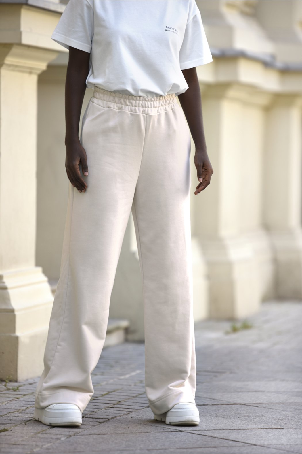 SPODNIE DAMSKIE Z SZEROKIMI...