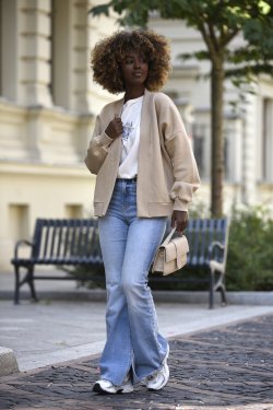 DAMSKA BAWEŁNIANA NARZUTKA BLEZER Z KIESZENIAMI - TONIA