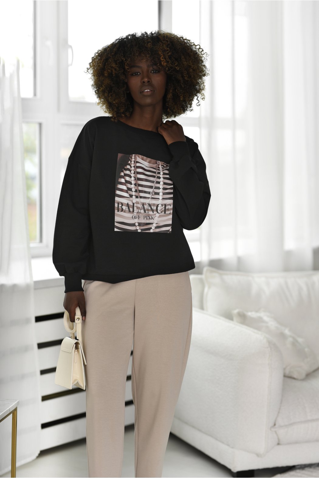 BLUZA DAMSKA Z NADRUKIEM -...