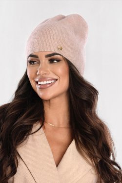 CZAPKA DAMSKA Z DODATKIEM ANGORY P083