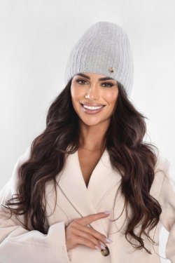 CZAPKA DAMSKA Z DODATKIEM ANGORY P085