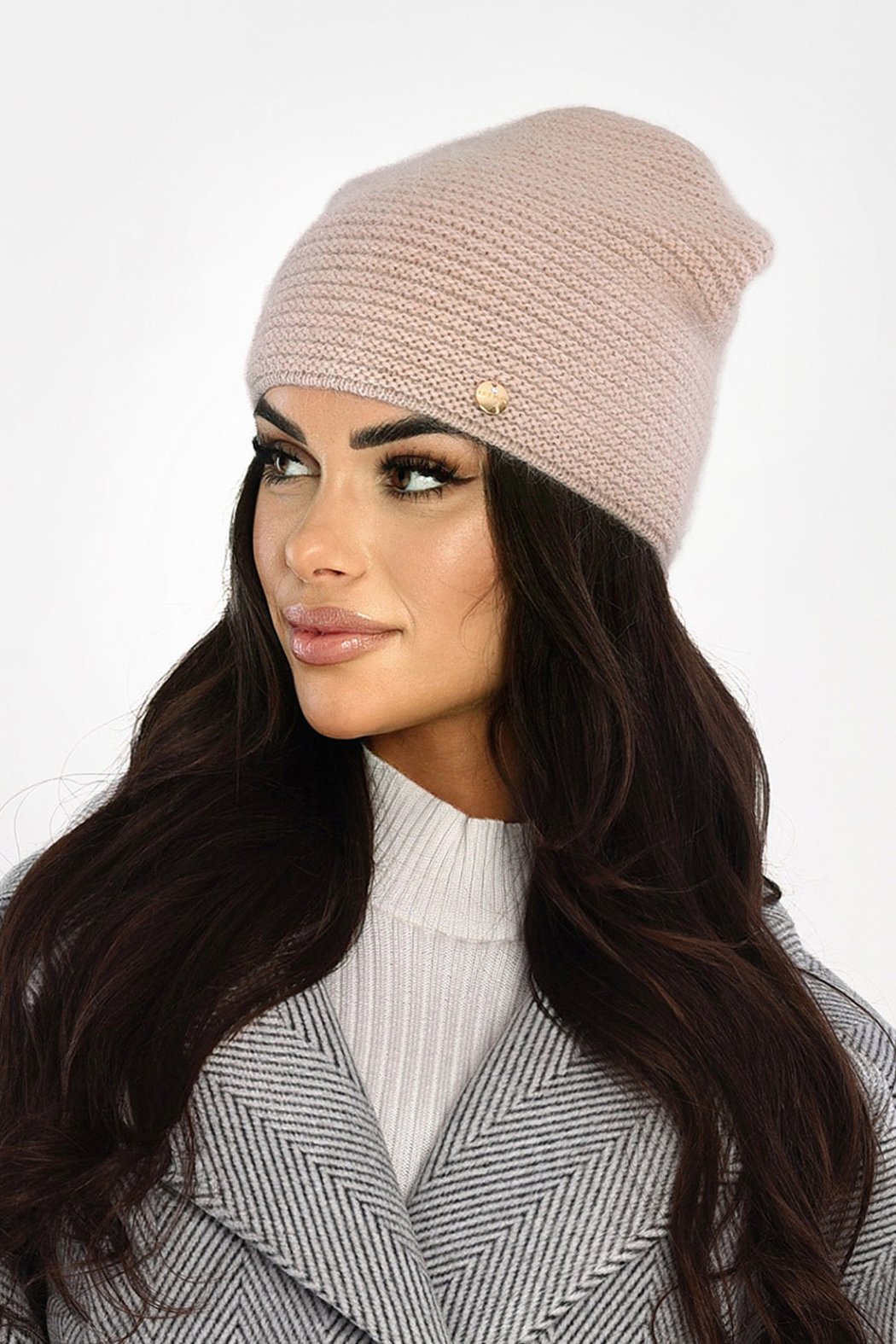 CZAPKA DAMSKA Z DODATKIEM...