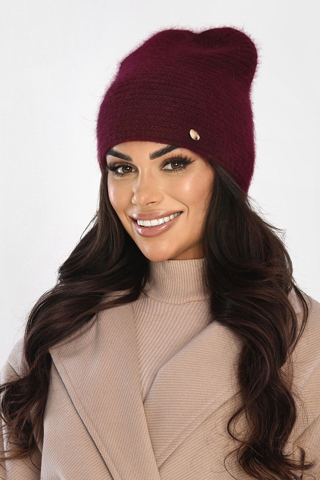 CZAPKA DAMSKA Z DODATKIEM...