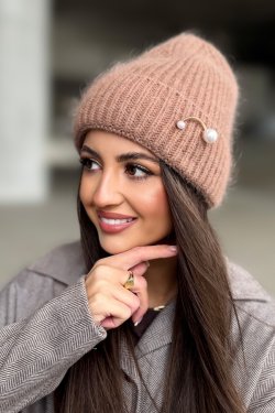 CZAPKA DAMSKA Z DODATKIEM ANGORY P087