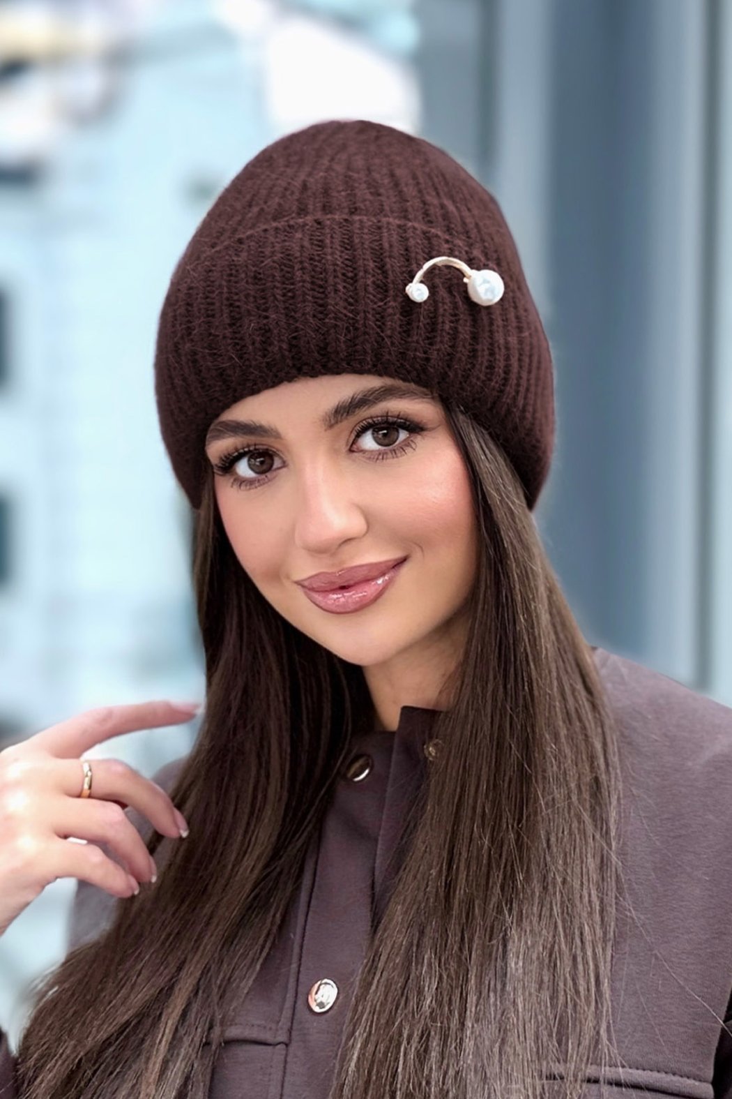 CZAPKA DAMSKA Z DODATKIEM...