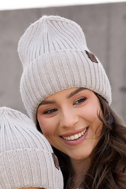 CZAPKA DAMSKA Z WEŁNY MERINO P090