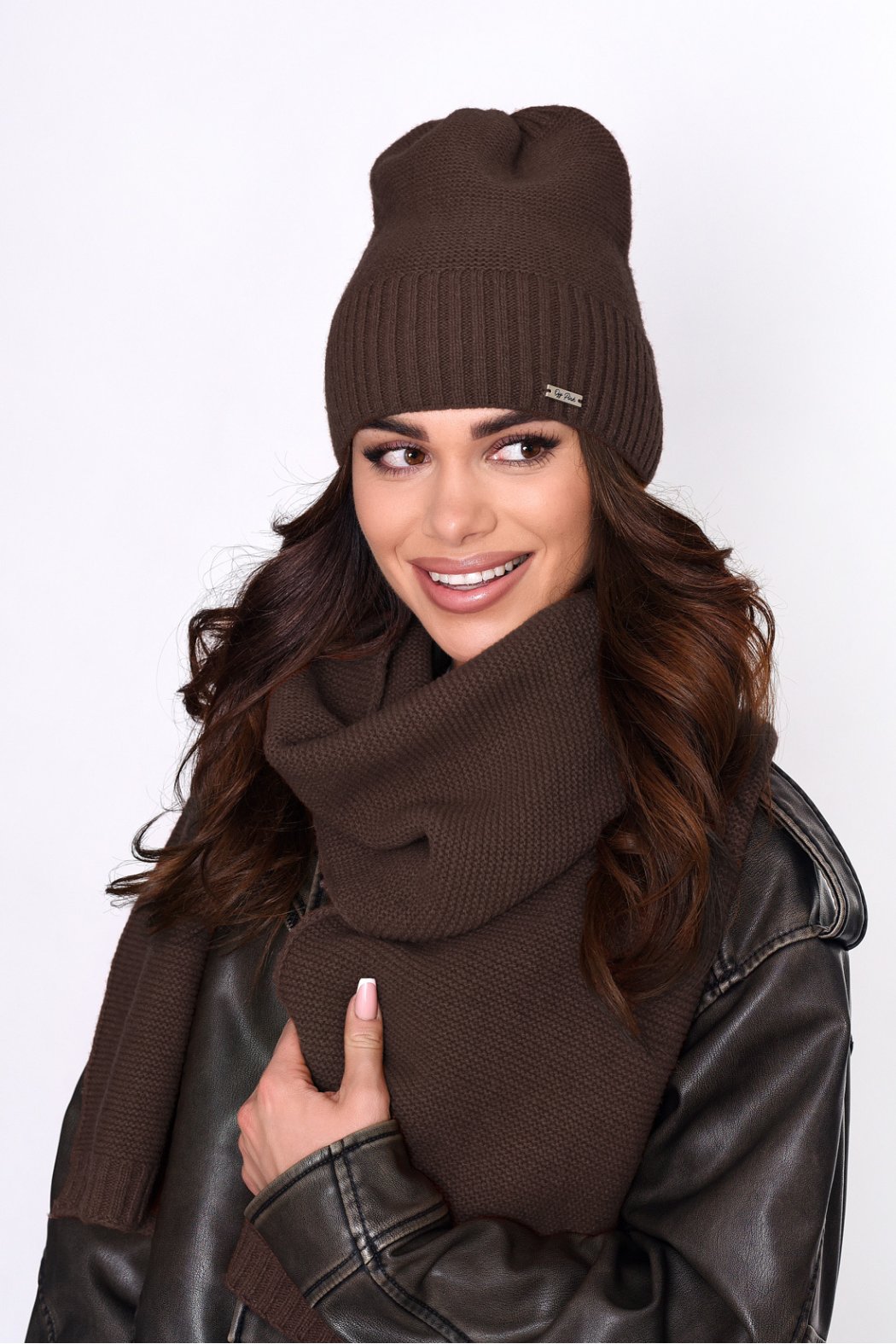 SZAL DAMSKI P015 - Ciemny brąz