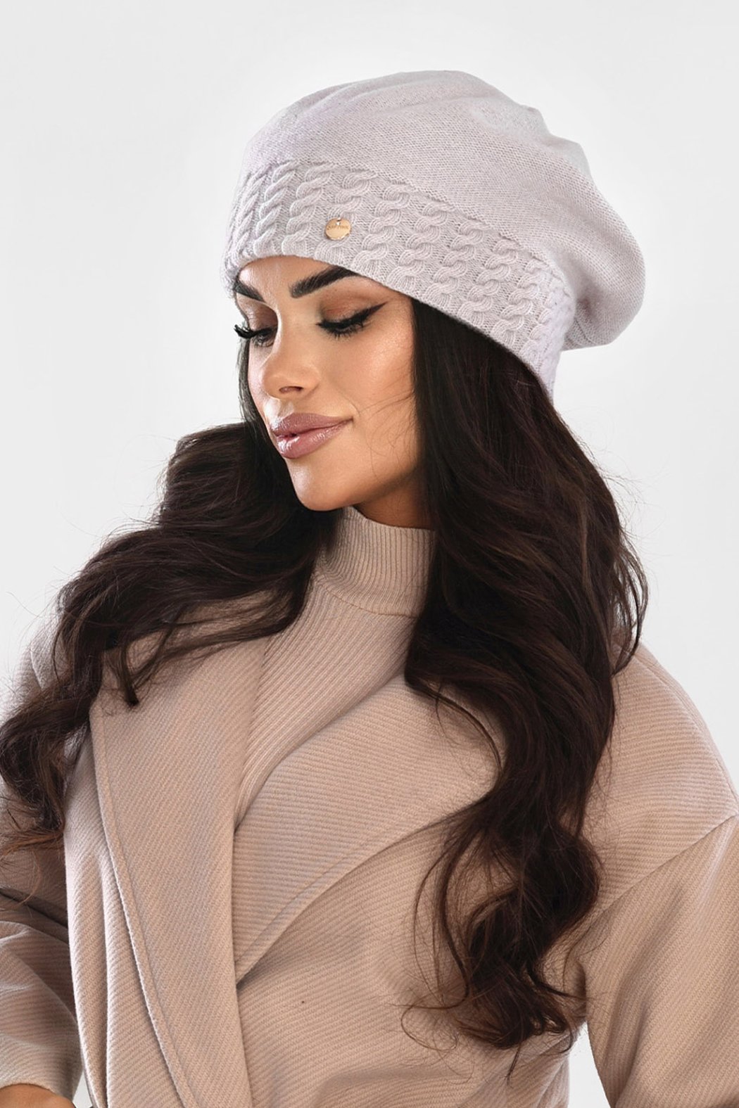 CZAPKA / BERET DAMSKI Z...