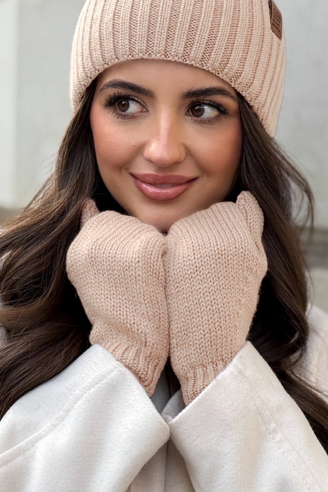 RĘKAWICZKI DAMSKIE Z WEŁNY...