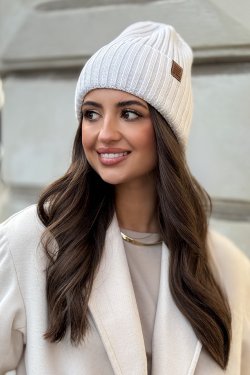 CZAPKA DAMSKA Z WEŁNY MERINO P090