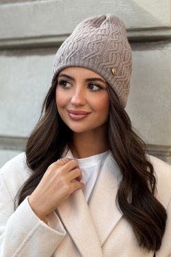 CZAPKA DAMSKA Z WEŁNY MERINO P078